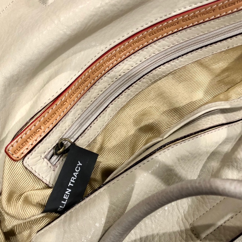 ✨S O L D✨ Ellen Tracy leather handbag - Picture 11 of 11